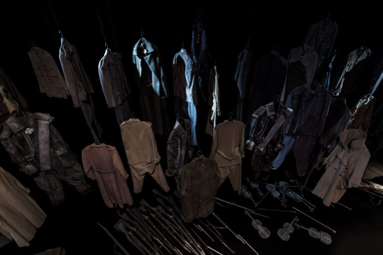 Tadeusz Kantor. Widma / Spectres - Crickoteka